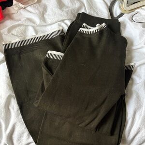 Women’s Knit Pants and Top in Olive with White Trim